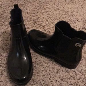 Michael Kors Ankle Rainboots